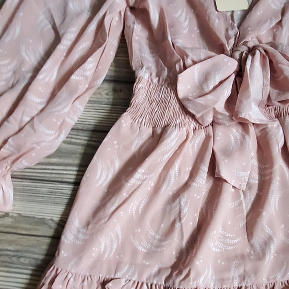 Blush Ruffle Front Tie Romper Dress Medium - Picture 6 of 7